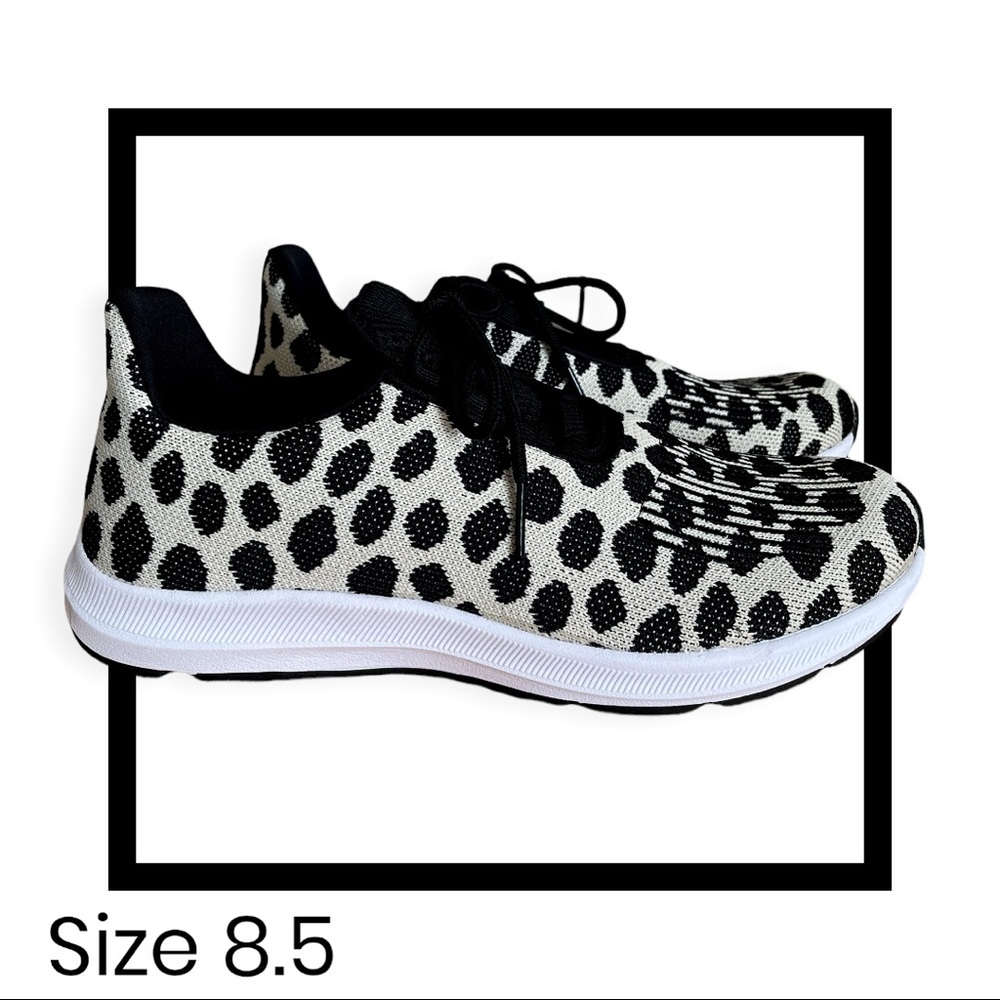 Athletic Works Black Leopard Print Sneakers Women’s Size 8.5 w/ Memory Foam